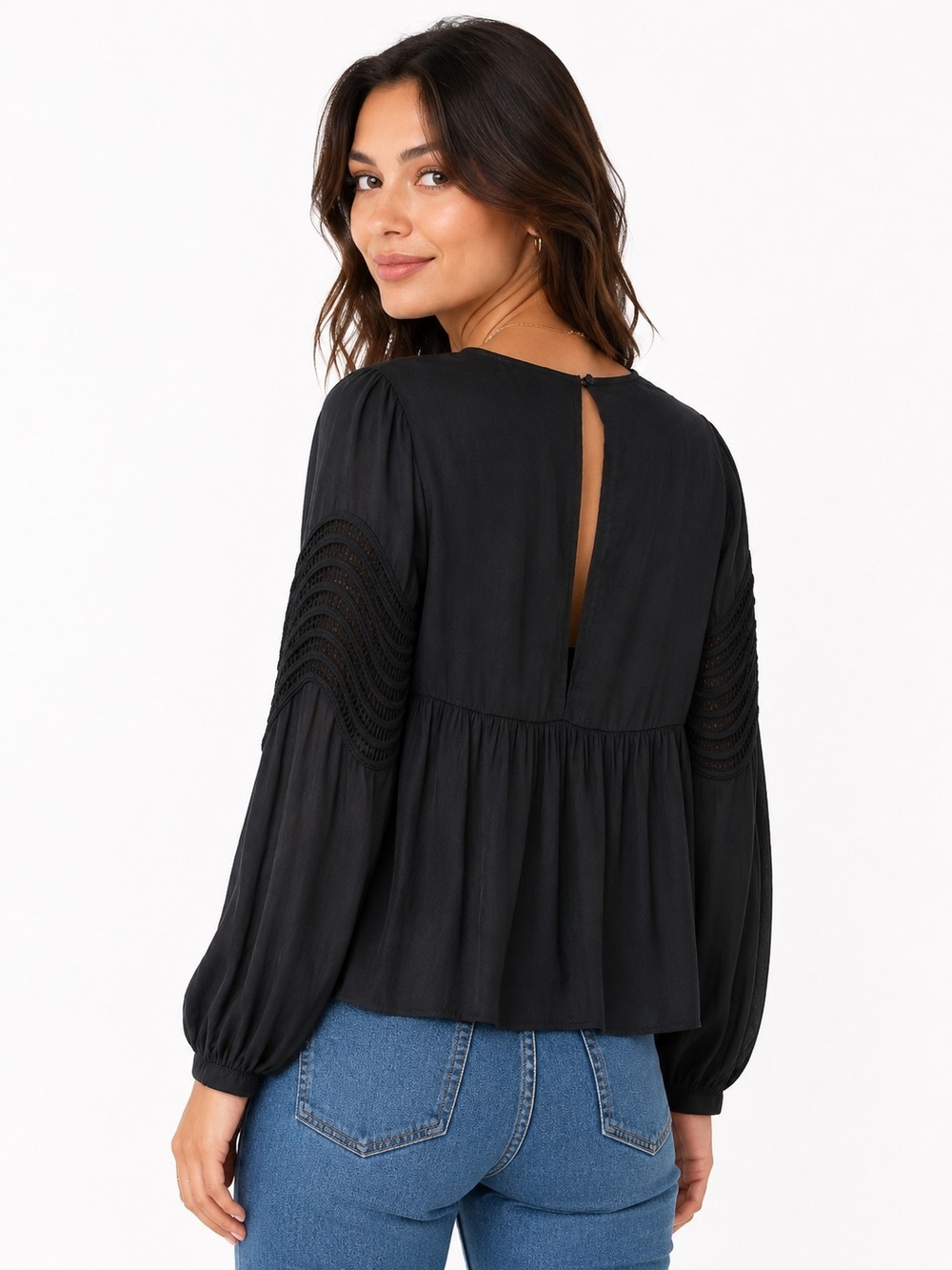 Mustard Seed Black Scoop Neck Blouse with‎ Gentle Gather - Picture 2 of 10